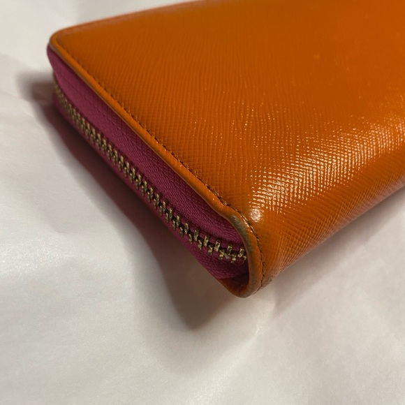 COPY - Leather Wallet ✨🍊Samantha Thavasa Orange 🍊 Fuchsia wallet - Picture 6 of 9